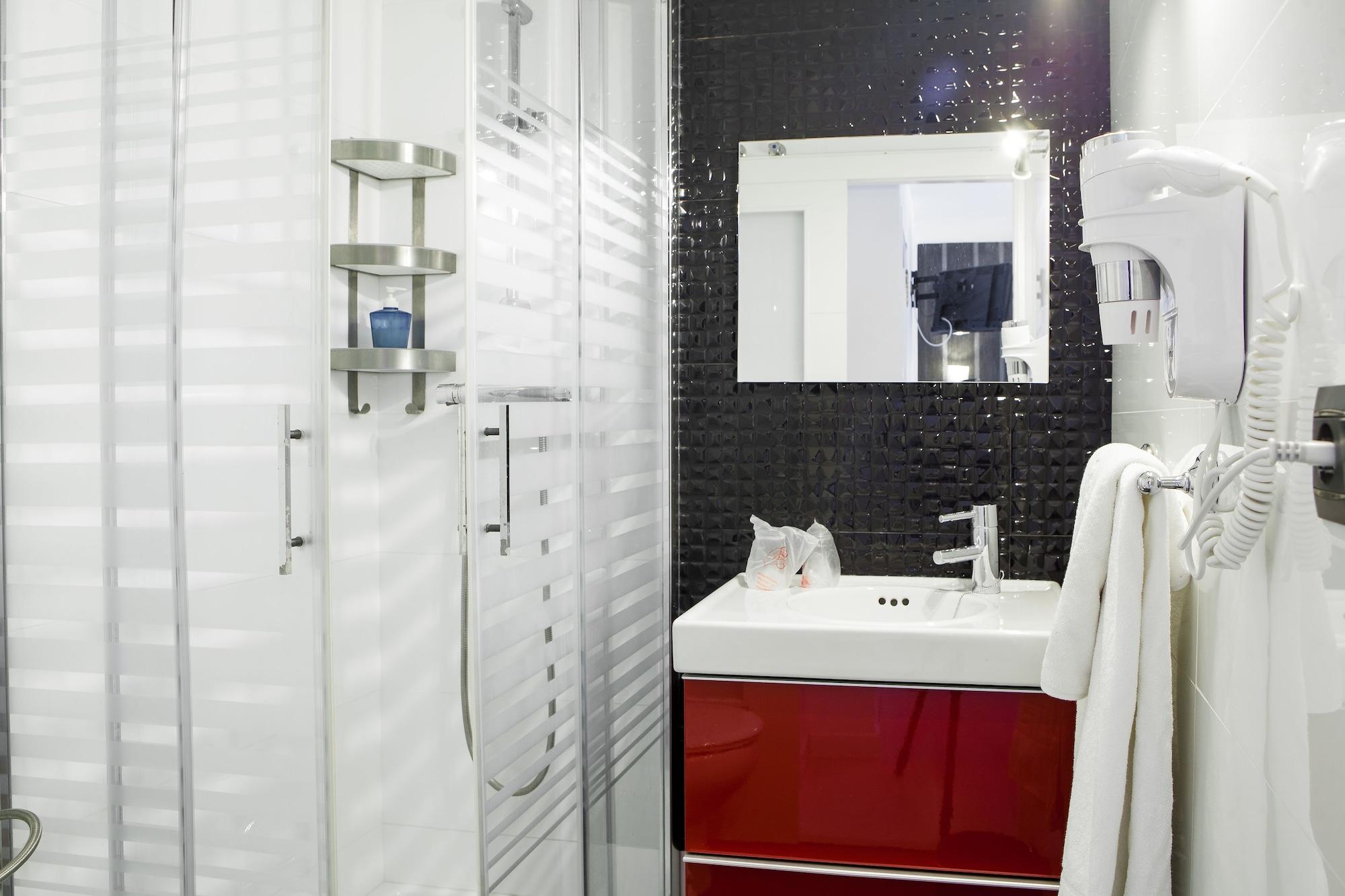 Apartamentos Abril Nerja Exterior photo