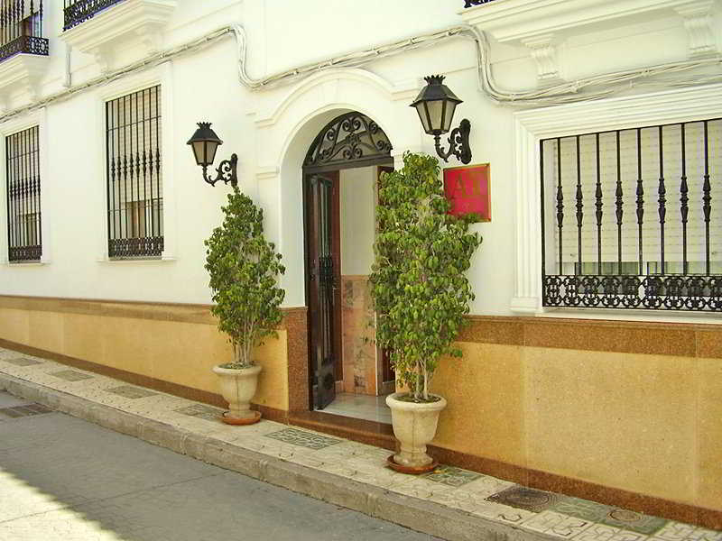 Apartamentos Abril Nerja Exterior photo